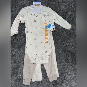 Carter's Cream and Tan baby 3 Pieces (12 months)